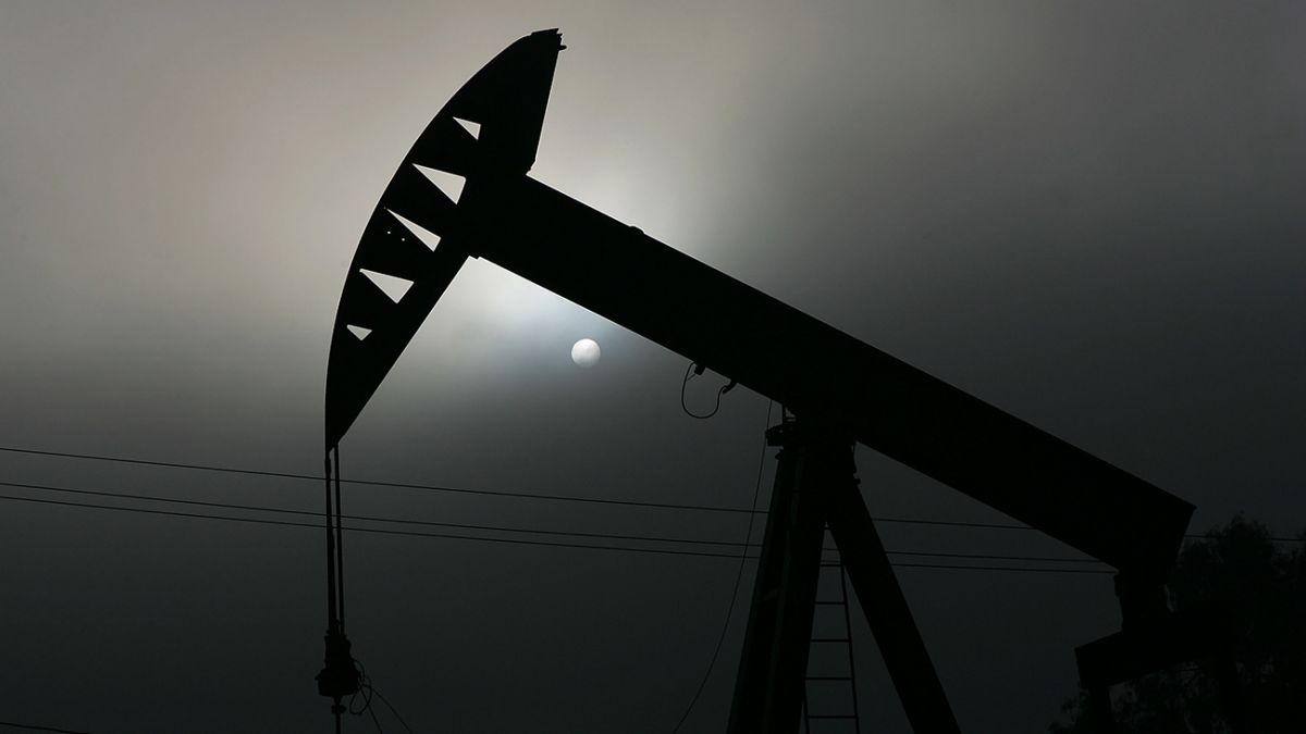 Світові ціни на нафту та газ: прогноз на рік